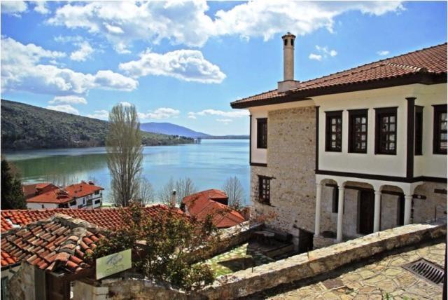 Vergoula'S Mansion Kastoria Exterior foto